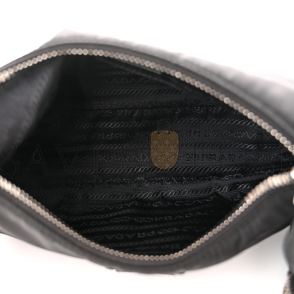 PRADA NYLON RE-EDITION 2005 SHOULDER BAG BLACK (22*17*6cm)