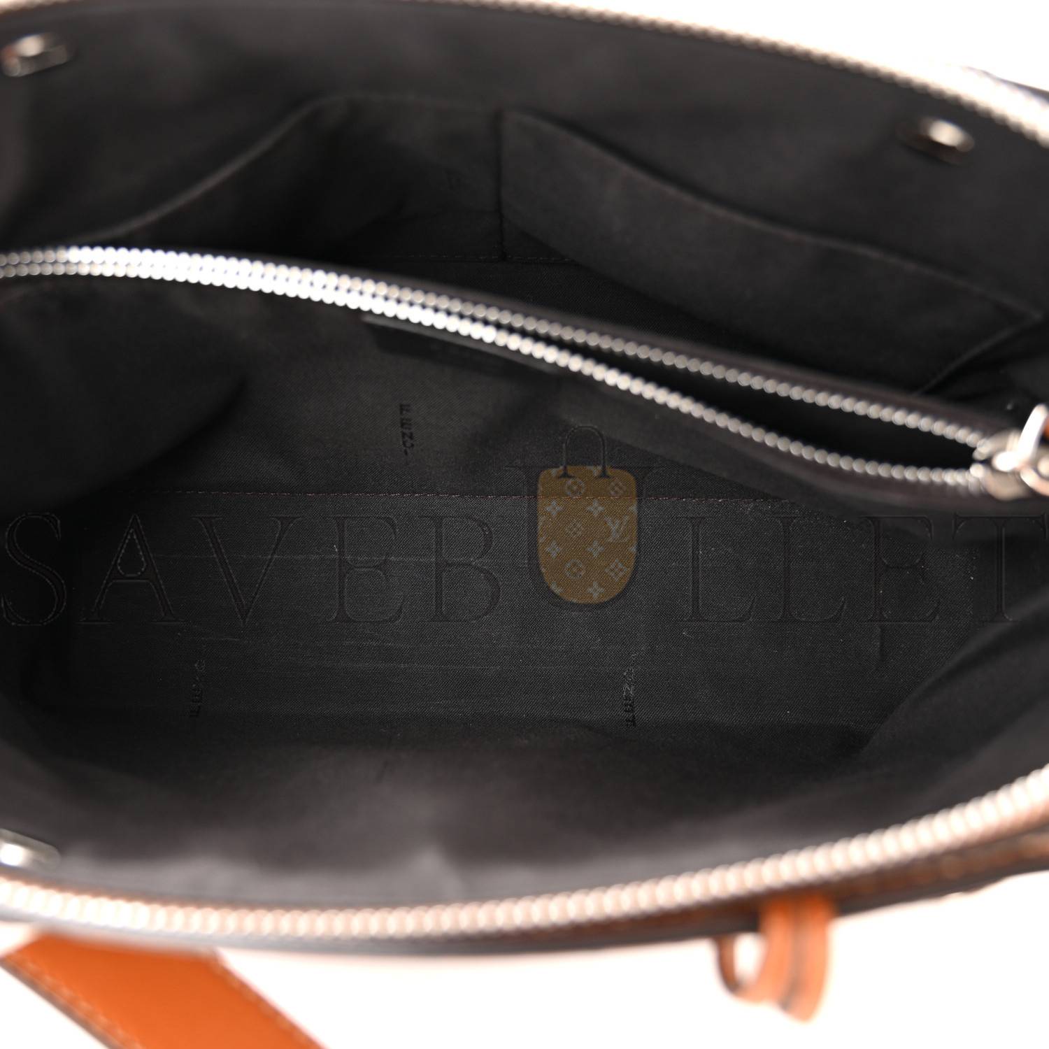 FENDI VITELLO KING LOGO EMBOSSED MEDIUM BY THE WAY BOSTON BAG CUOIO (28*19*13cm)