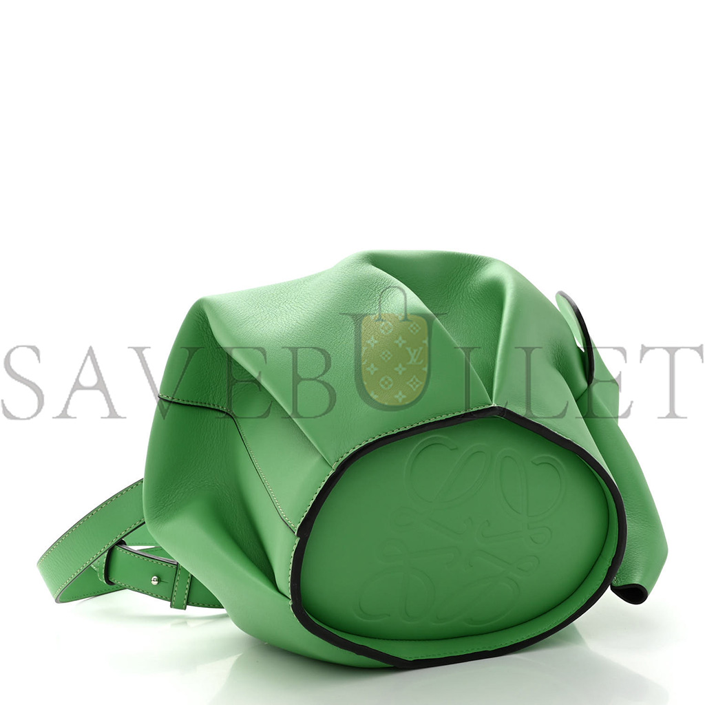 LOEWE CALFSKIN LARGE ELEPHANT CROSSBODY BAG APPLE GREEN (20*15*14cm)